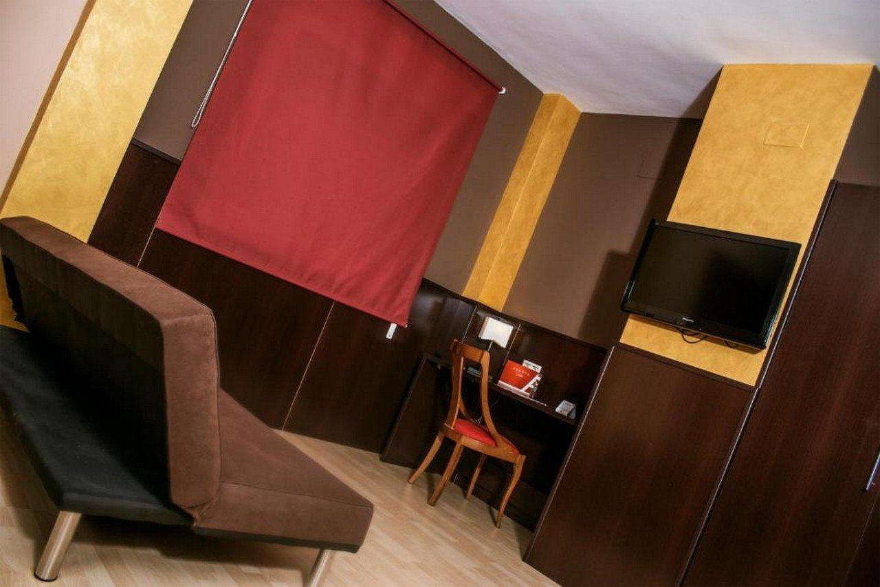 Hotel Acosta Ciudad De La Musica Вильяфранка-де-лос-Баррос Экстерьер фото